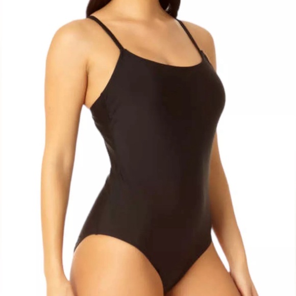 Hurley Swimsuit XS Black One Piece UPF 50+ Removable Cups Stretch Fabric NWT - Picture 3 of 4